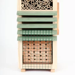 Insect Conservation Centre -pet supplies sale beneficial insect centrel.jpg